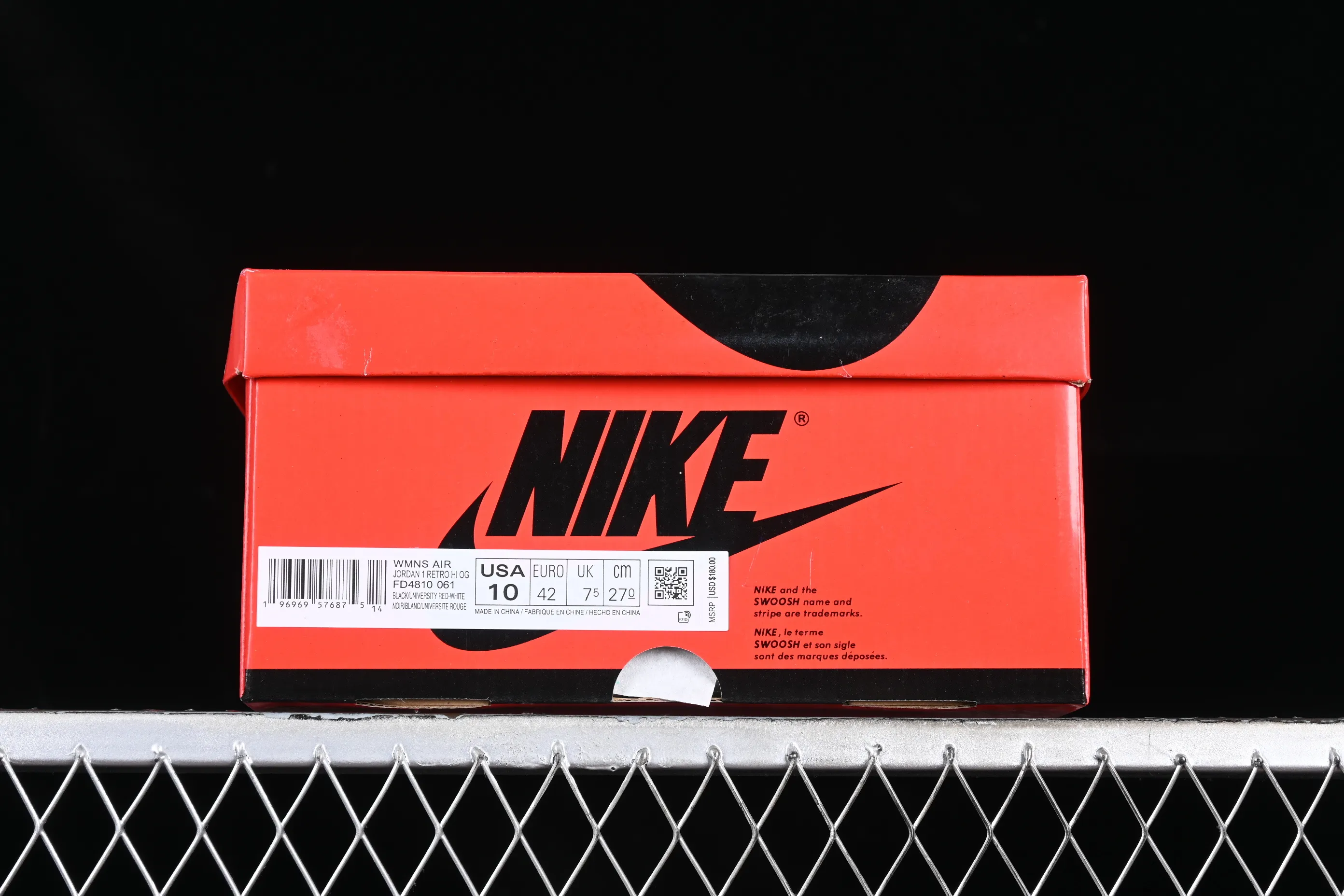 All Categories Air Jordan Jordan Series Basketball Shoes Air Jordan 1 High L Version Air Jordan 1 High OG "Satin Bred" AJ1 Joe 1 Silk Forbidden Wear FD4810-061